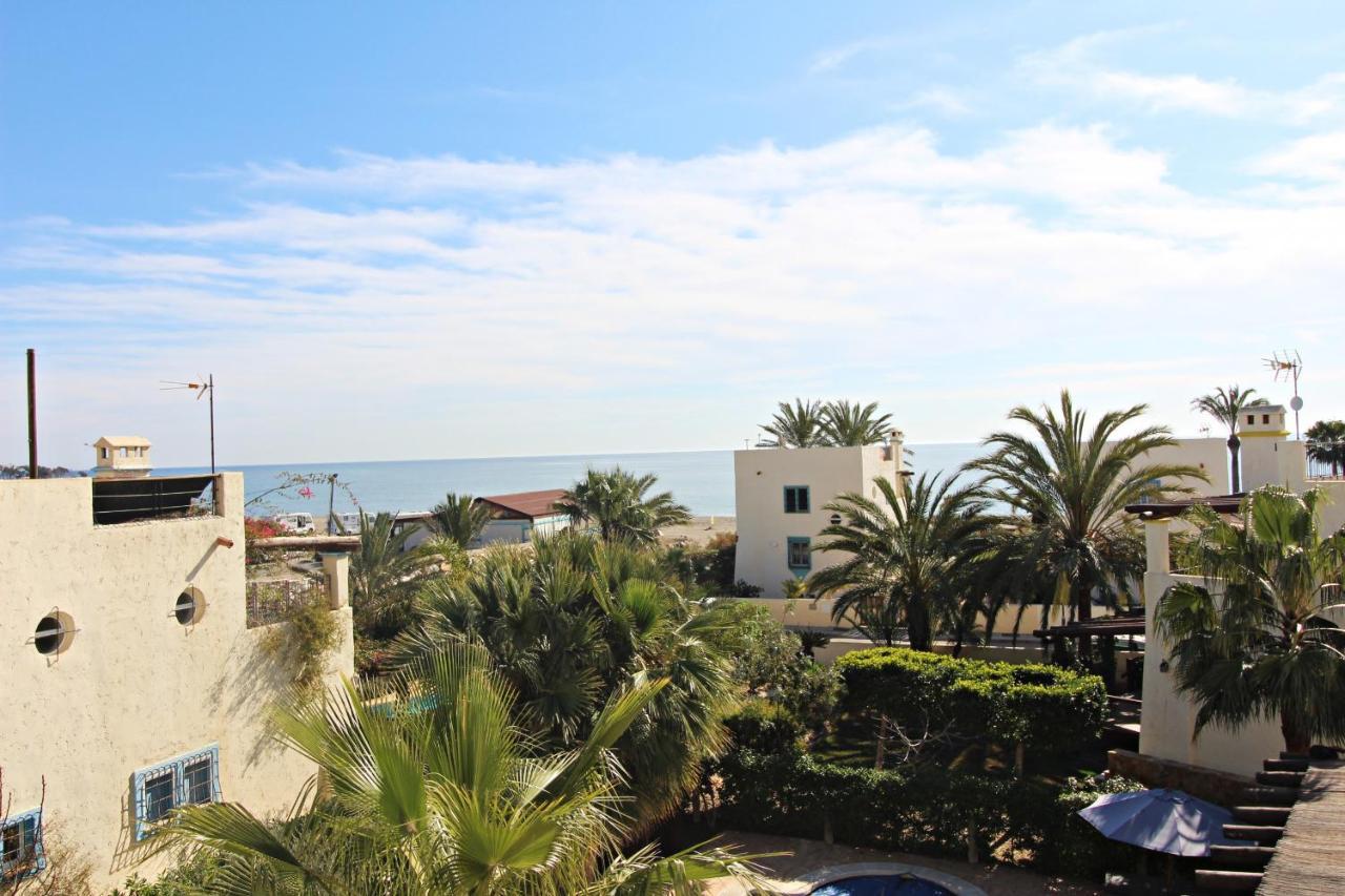 Las Casitas De La Playa Вера Экстерьер фото